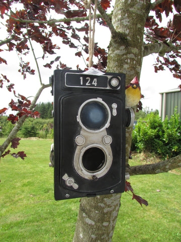 Camera birdhouse